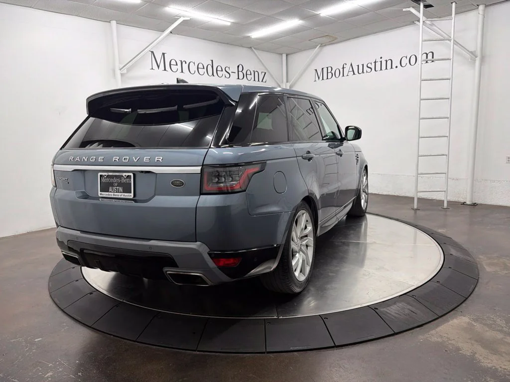 Used 2020 Blue Land Rover HSE image 7