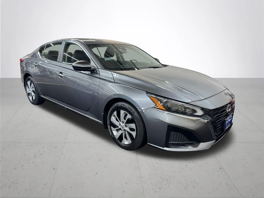 Used 2024 Gray Nissan 2.5 S image 9