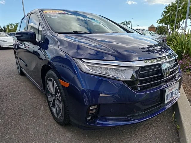 2021 Honda Odyssey Touring's photo