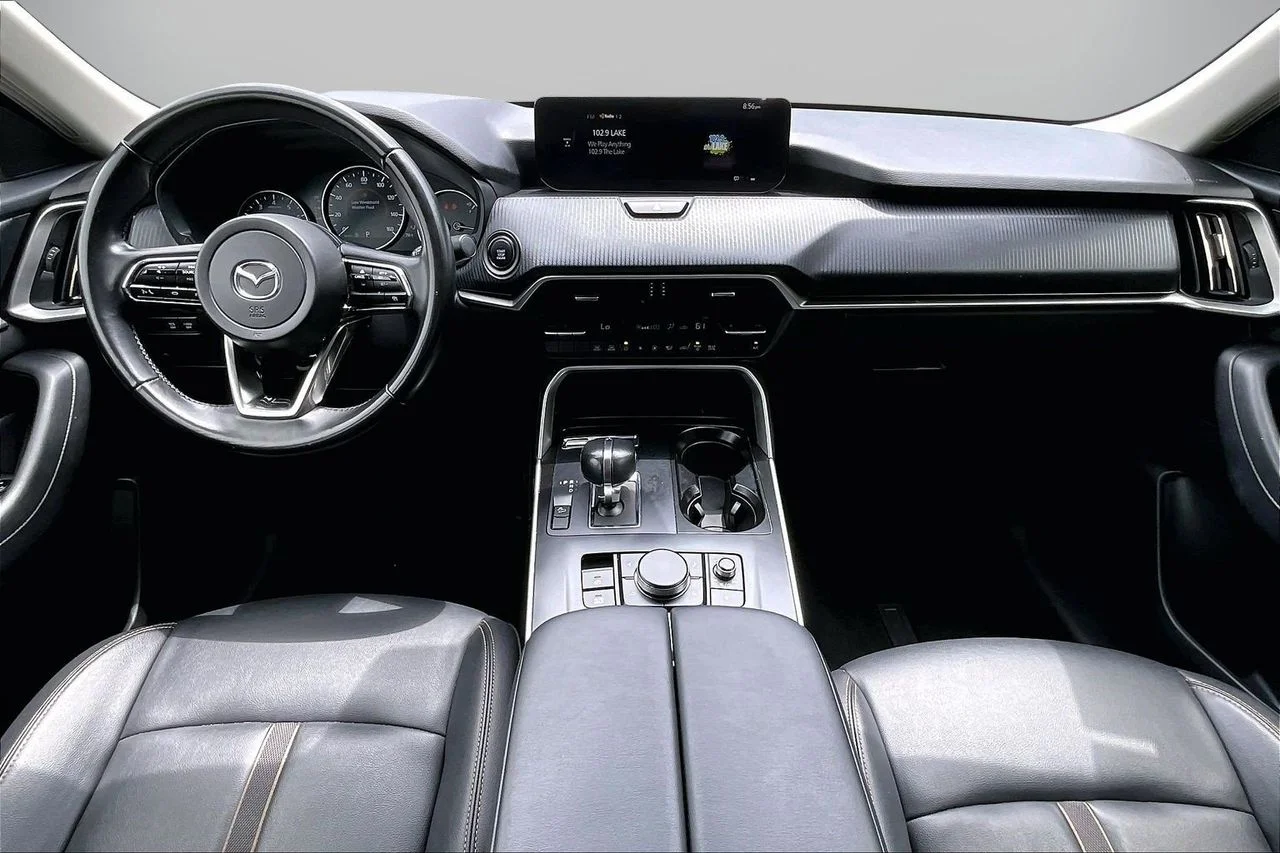 Used 2025 Black Mazda 3.3 Turbo Select image 14