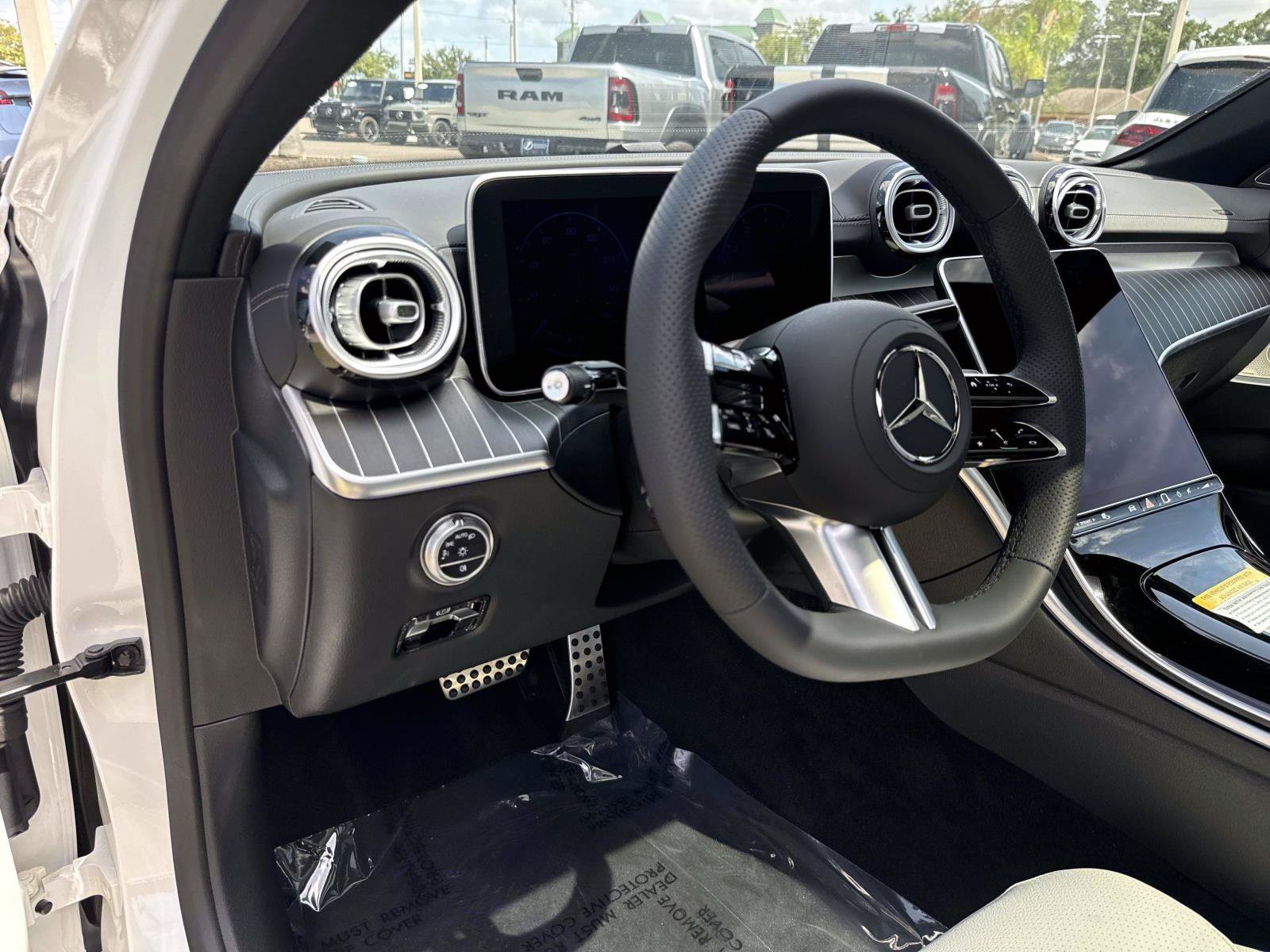 New 2026 Polar White Mercedes-Benz C 300 Sedan image 18