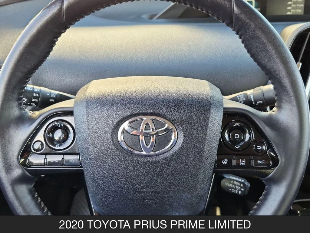 Used 2020 Gray Toyota Limited image 12