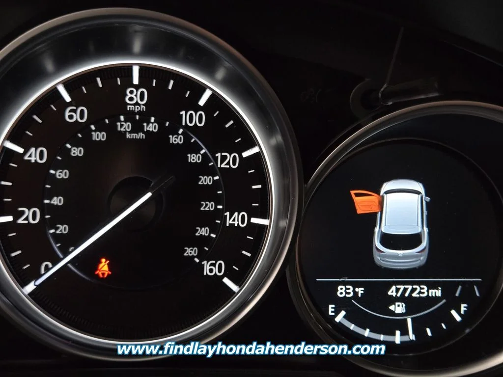 Used 2024 Gray Metallic Mazda 2.5 S Carbon Edition image 33