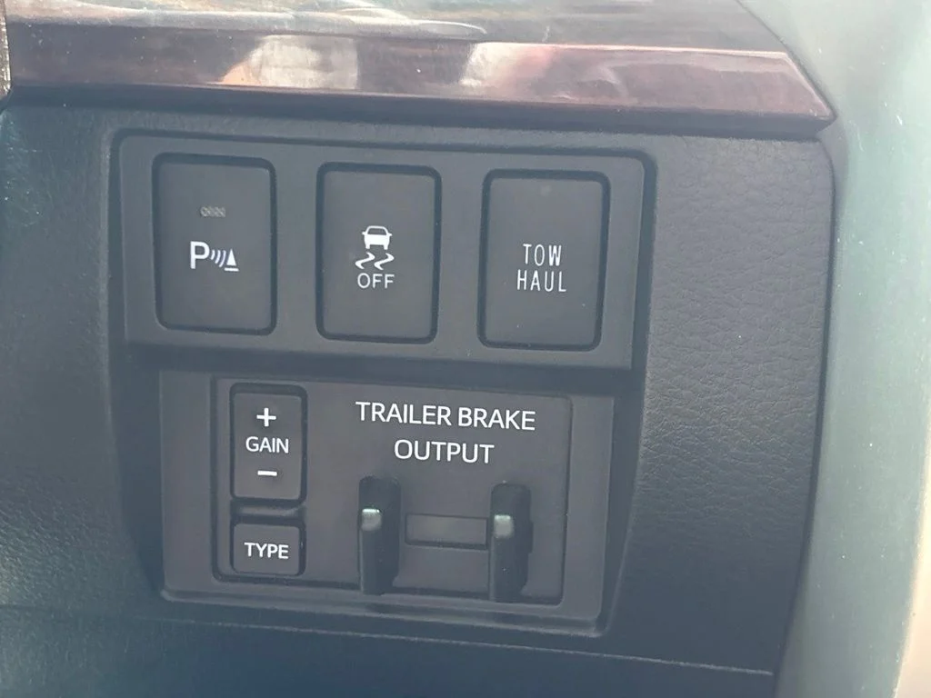 Used 2016 White Toyota Limited image 18