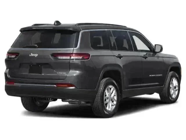 New 2026 Baltic Gray Metallic Clear-Coat Exterior Paint Jeep Limited image 2
