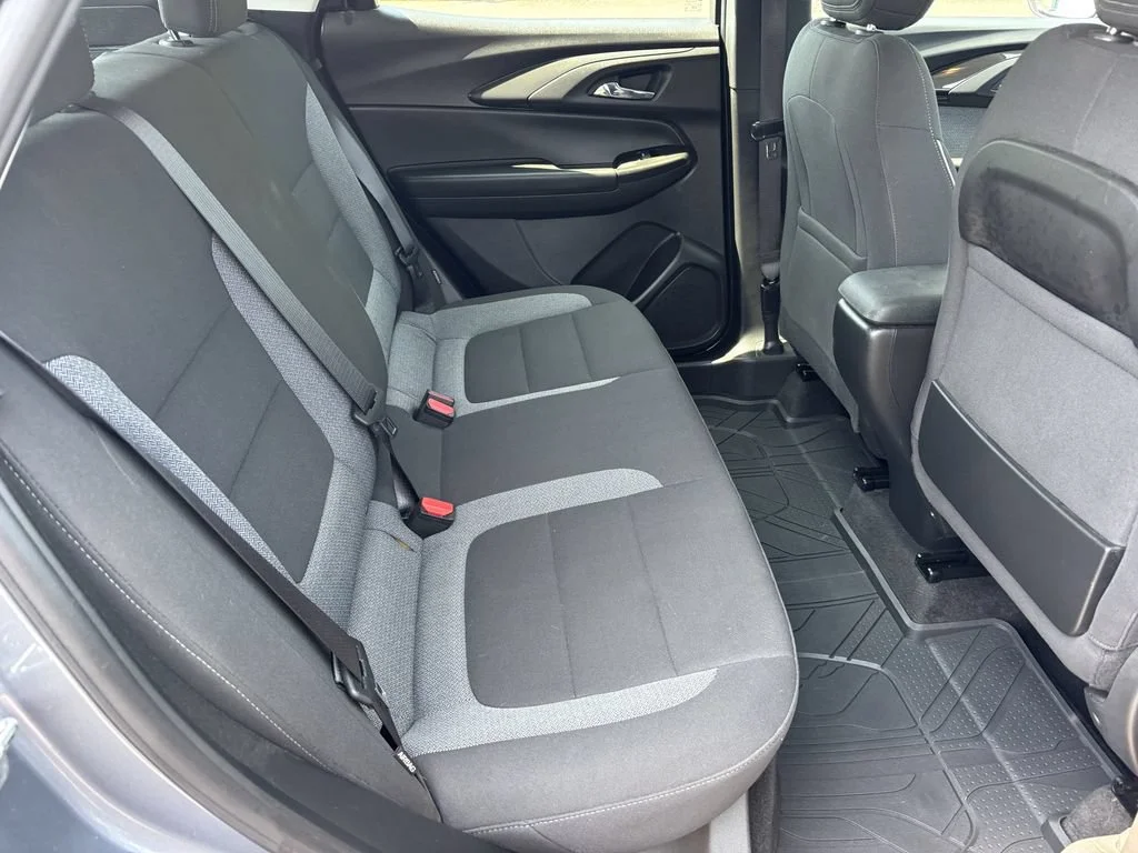 Used 2021 SATIN STEEL METALLIC Chevrolet LS image 19