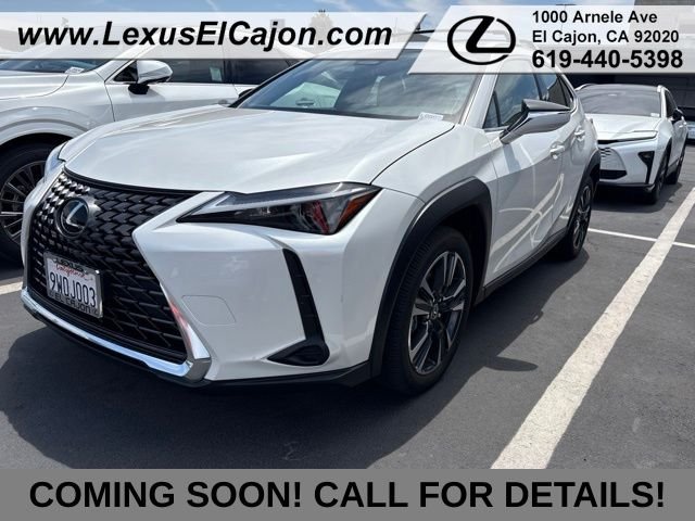 Used 2025 White Pearl Lexus 300h image 1