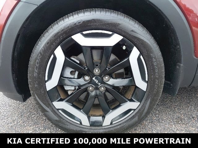 Used 2024 Red Kia EX image 9