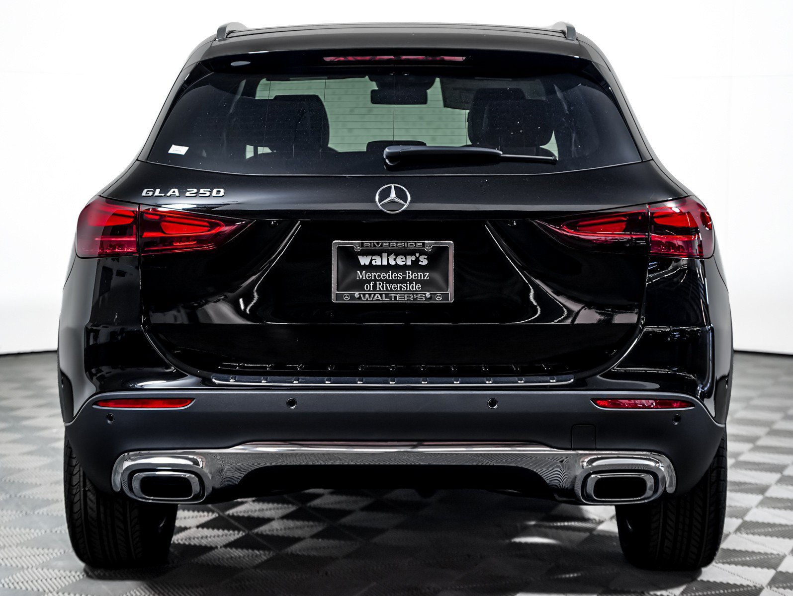 New 2026 Night Black Mercedes-Benz GLA 250 image 6