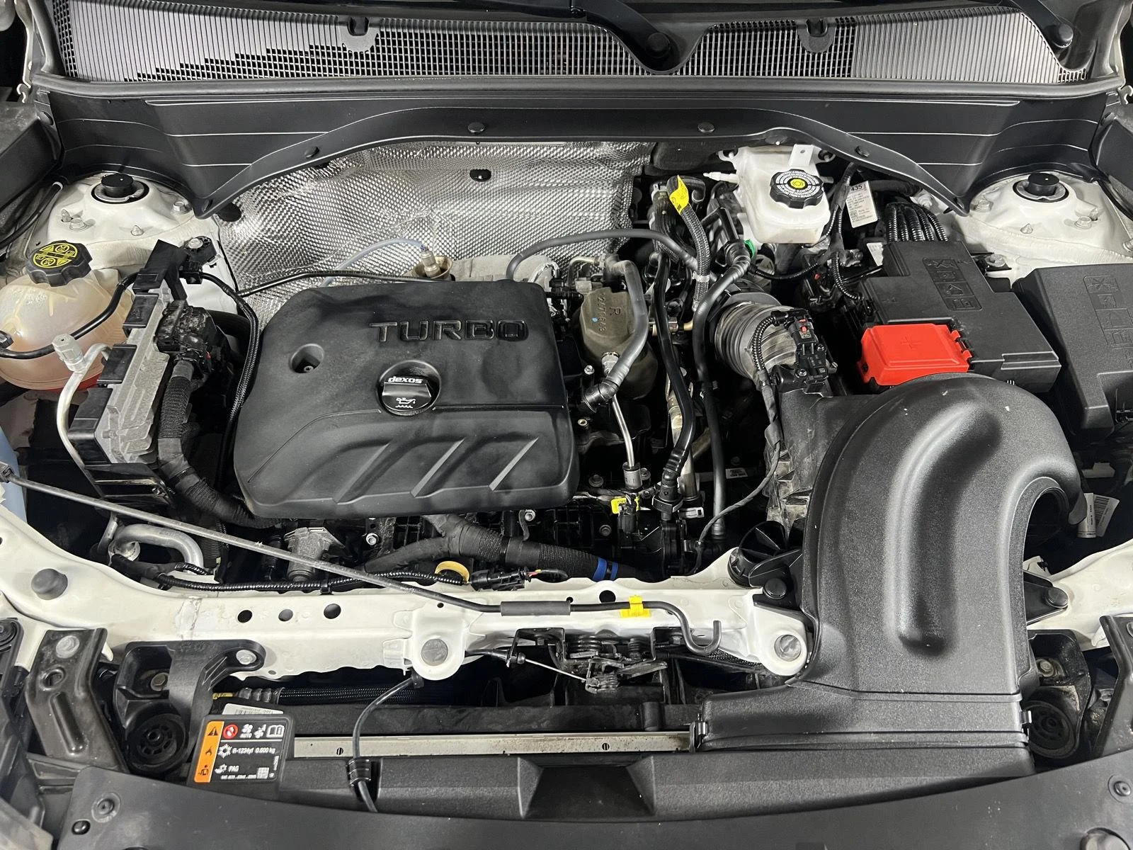 Used 2021 Summit White Chevrolet LS image 16