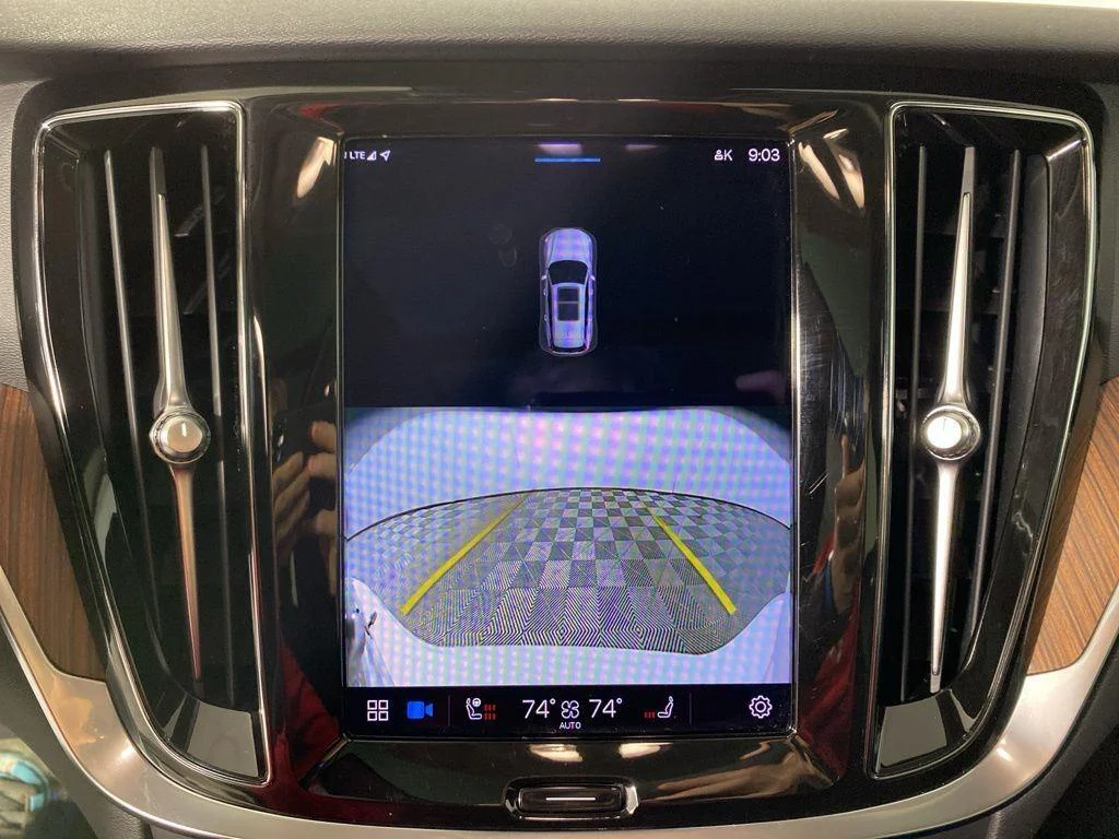 Used 2023 Crystal White Metallic Volvo Plus image 11