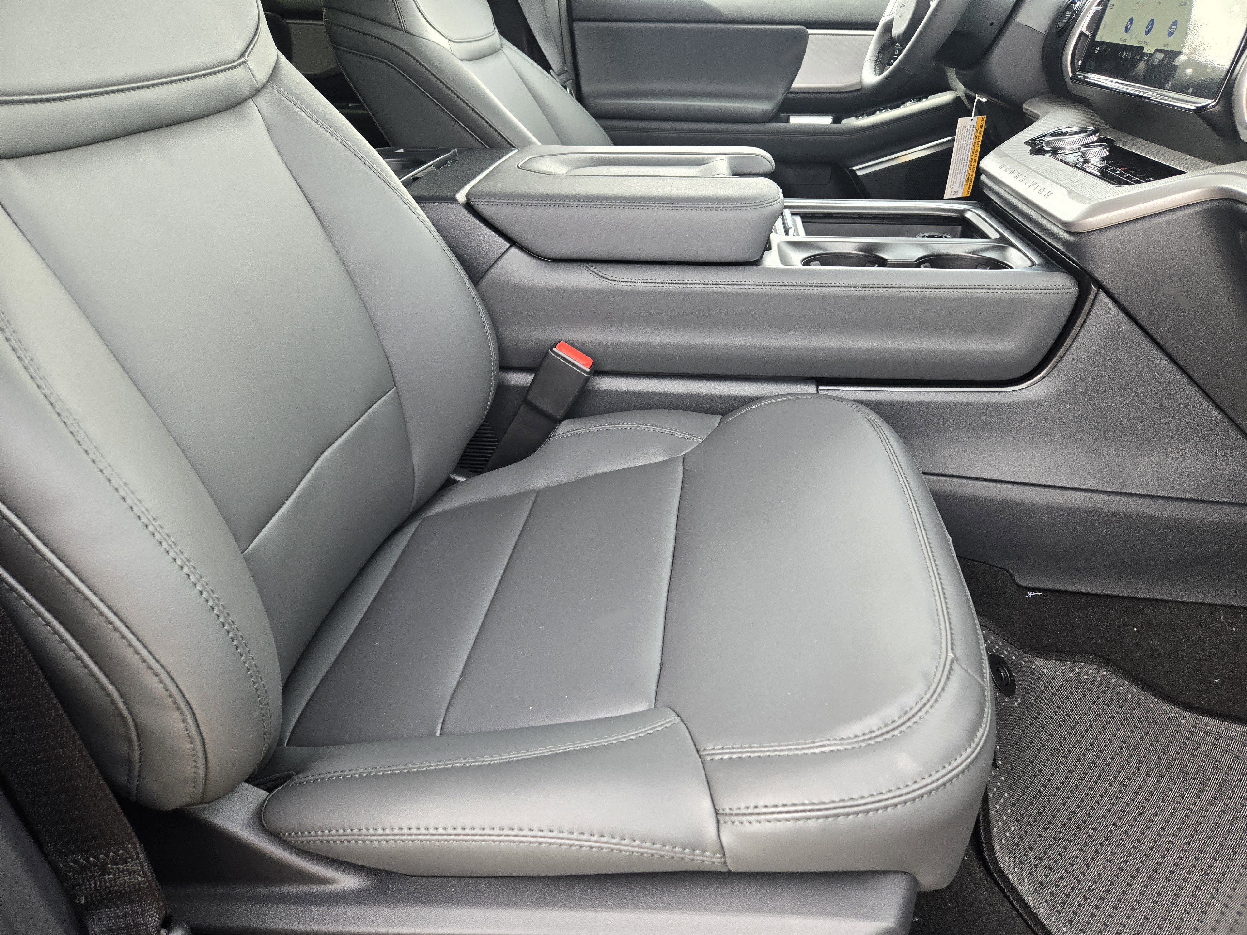 New 2026 Agate Black Metallic Ford Active image 9
