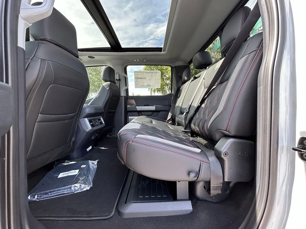 New 2026 Avalanche Ford Lariat image 37