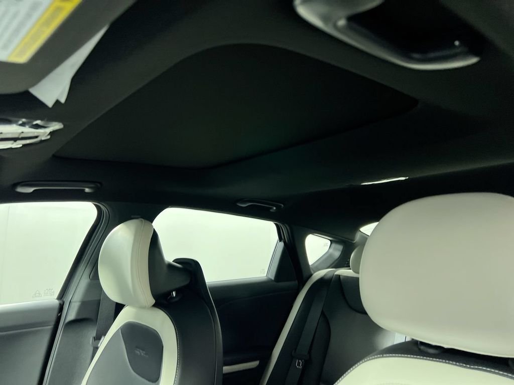 New 2026 Steel Gray Kia GT-Line image 21