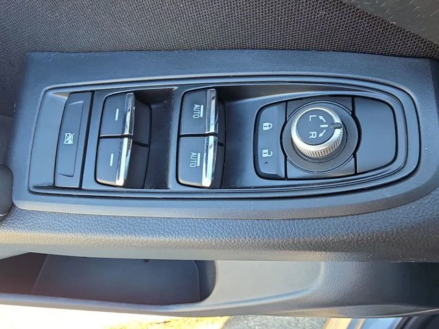 Used 2025 Silver Subaru Premium image 29