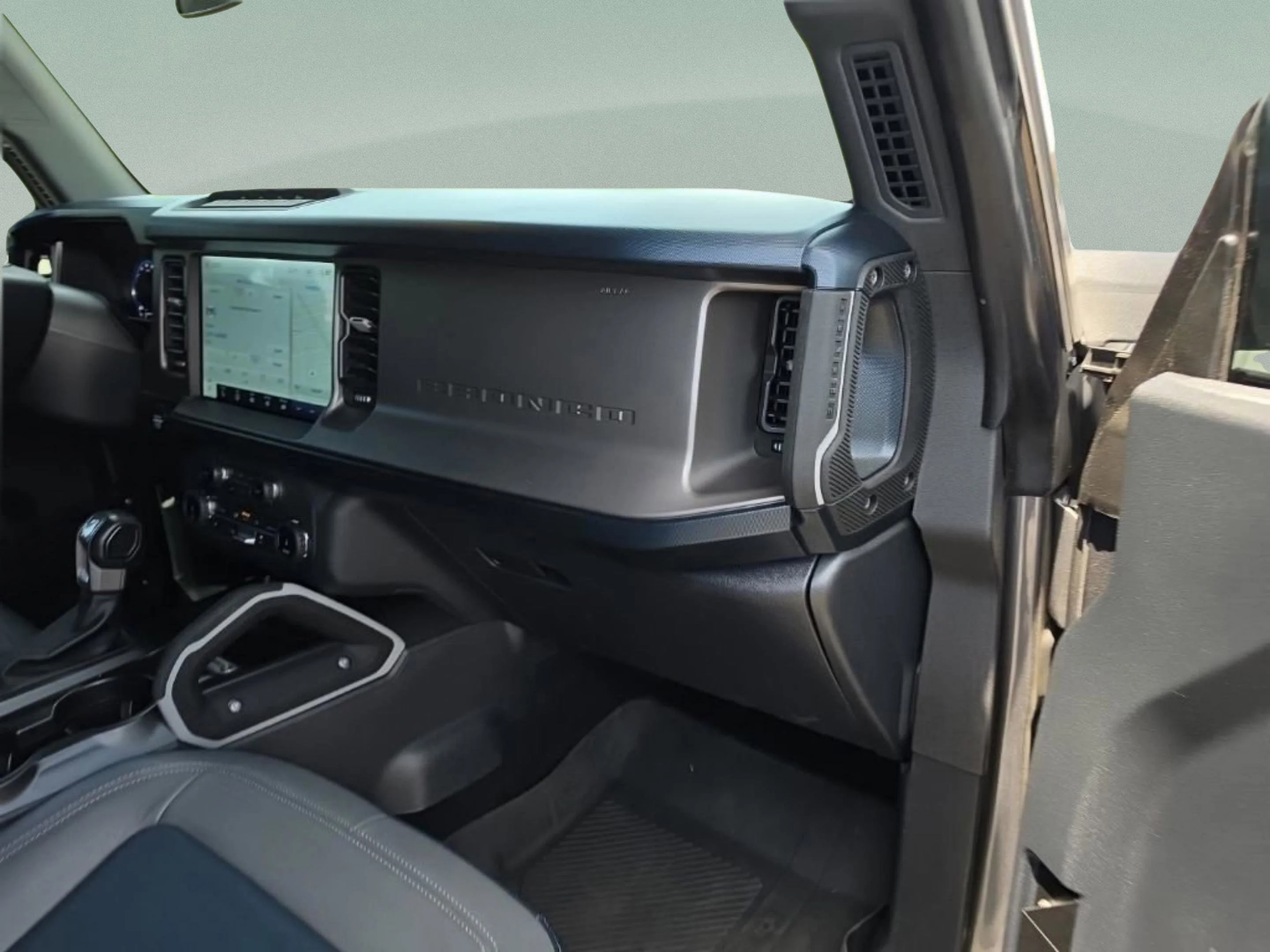 Used 2022 Gray Ford Outer Banks image 25