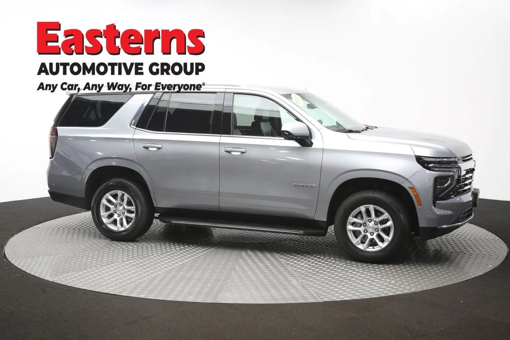 Used 2025 Gray Chevrolet LT image 50