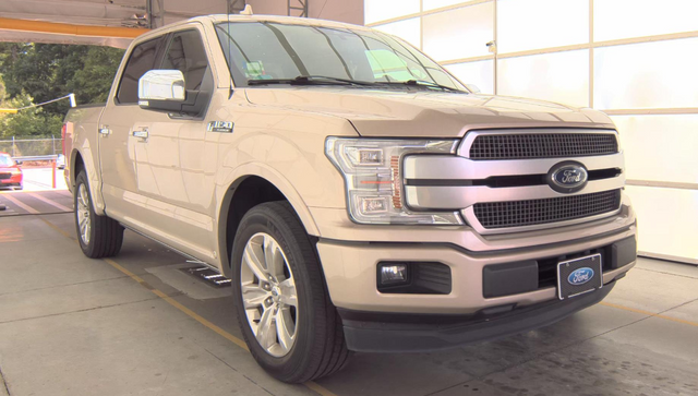 2018 Ford F-150 Platinum SuperCrew 5-1/2 Box's photo