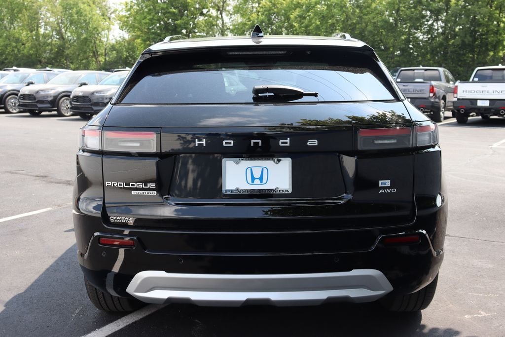 New 2026 Raven Black Honda Touring image 4