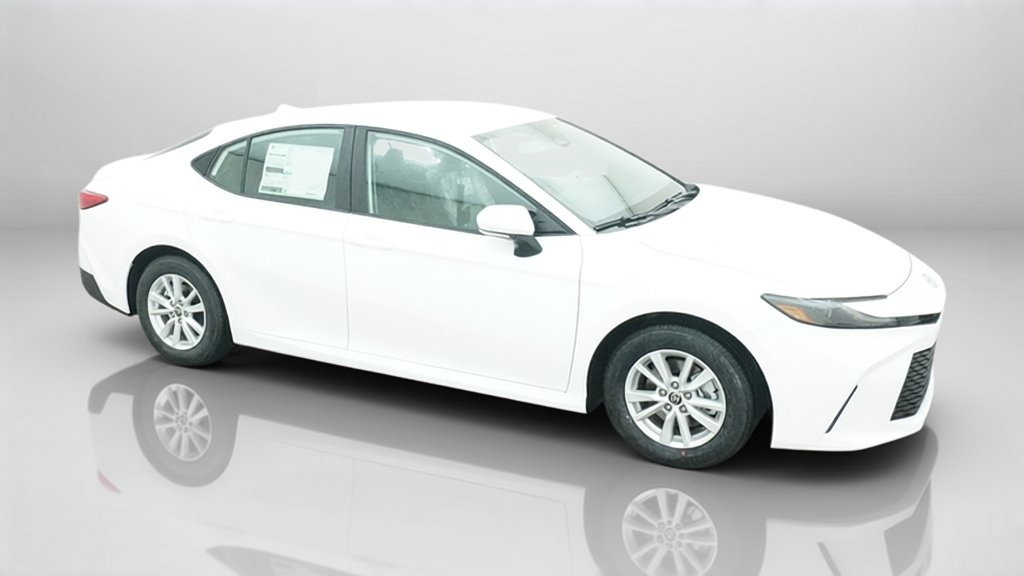New 2026 Ice Cap Toyota LE image 6