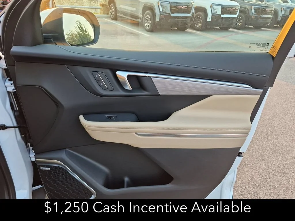 New 2026 Summit White Buick Preferred image 36