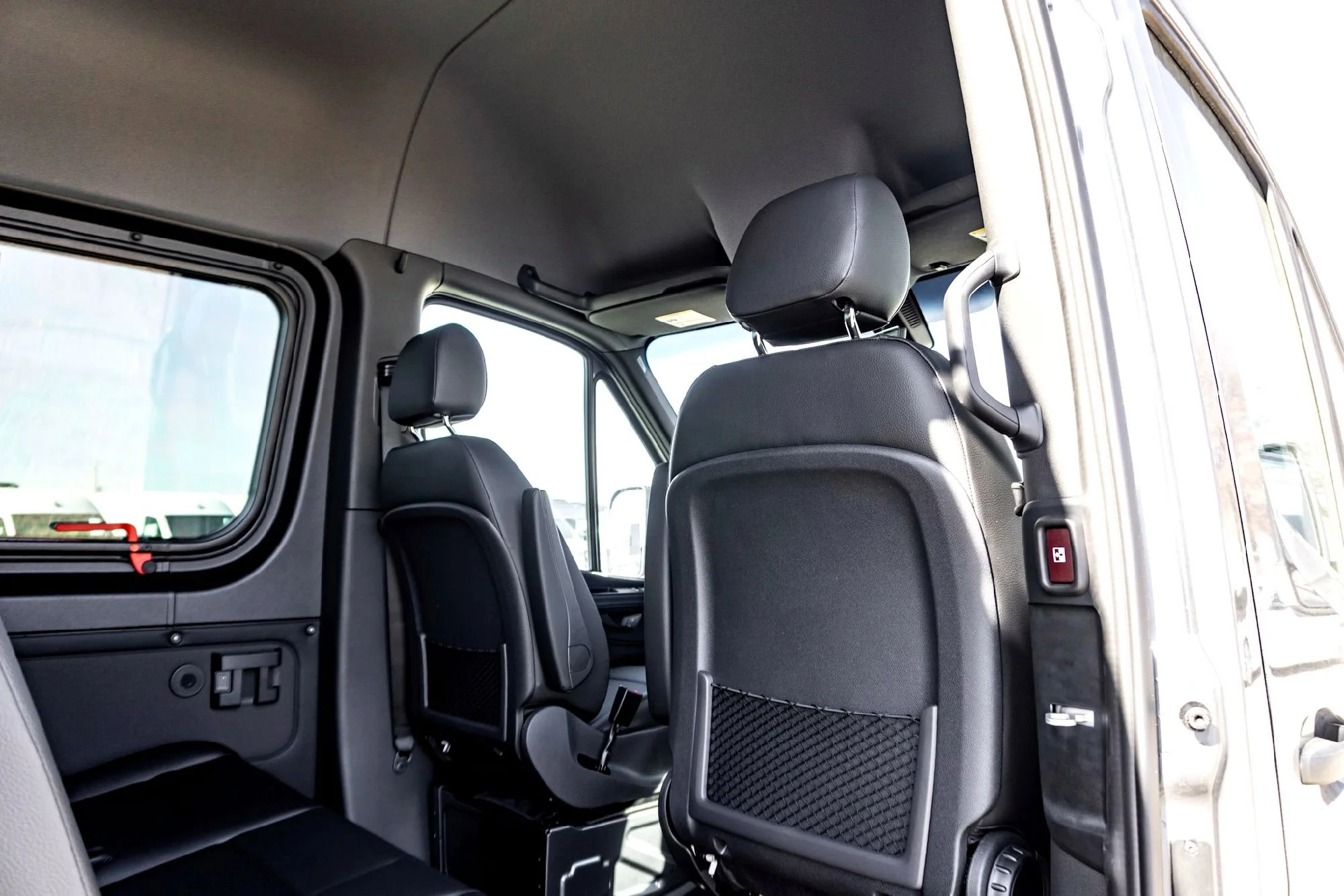 2025 Mercedes-Benz Sprinter Passenger Van Base - Photo 25