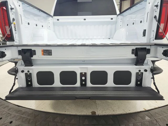 New 2026 White GMC SLT image 54