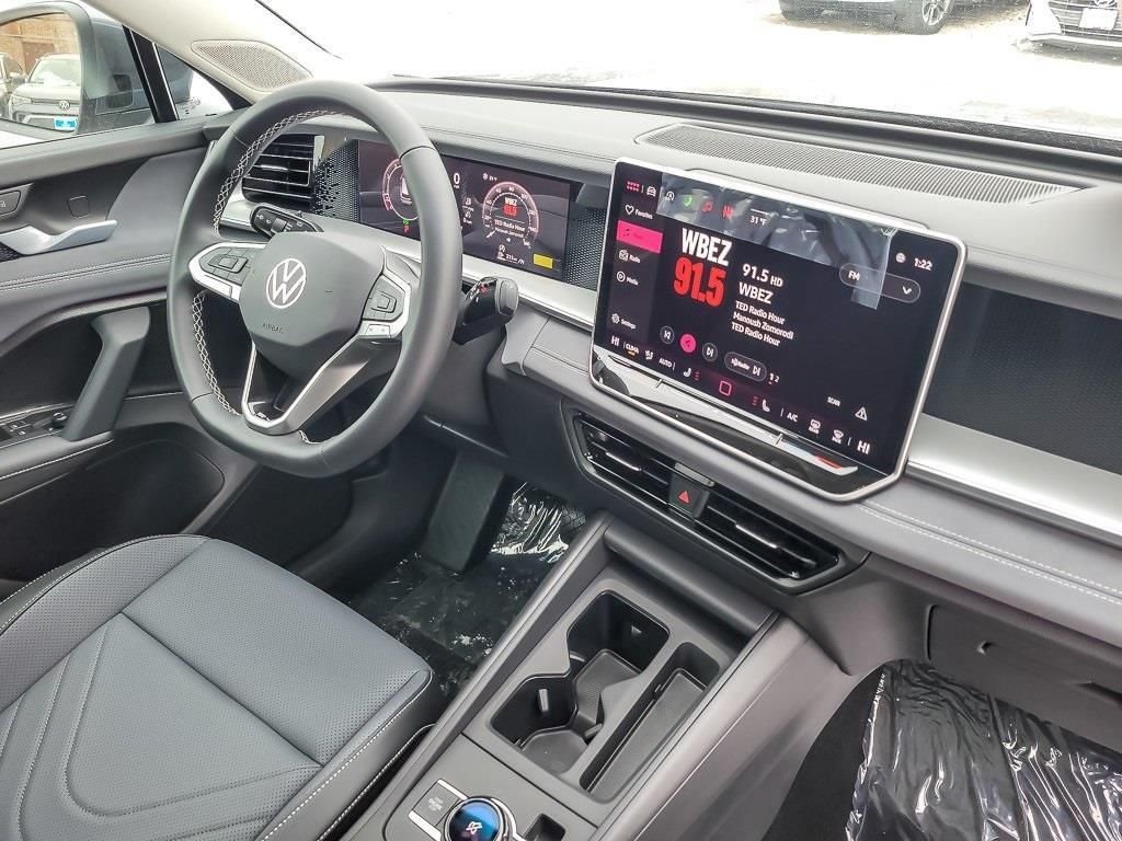 2026 Volkswagen Tiguan SE - Photo 15