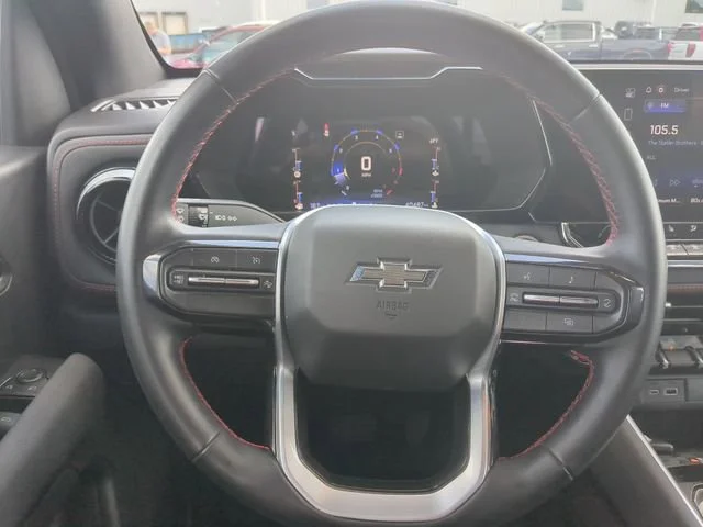 Used 2023 Black Chevrolet Z71 image 17