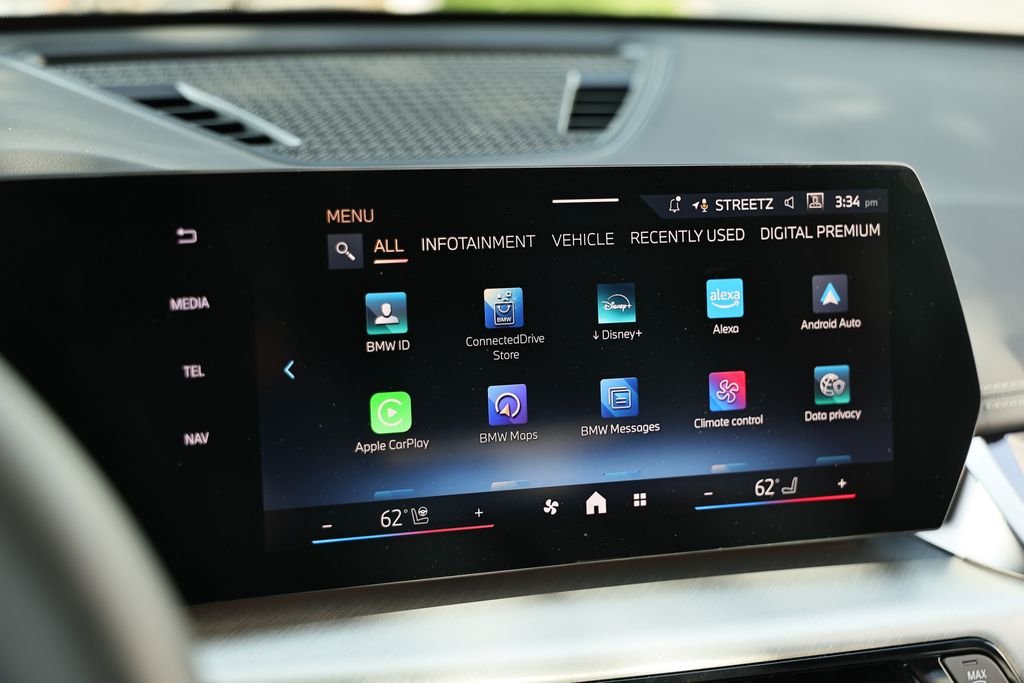 New 2026 Cape York Green Metallic BMW xDrive28i image 36