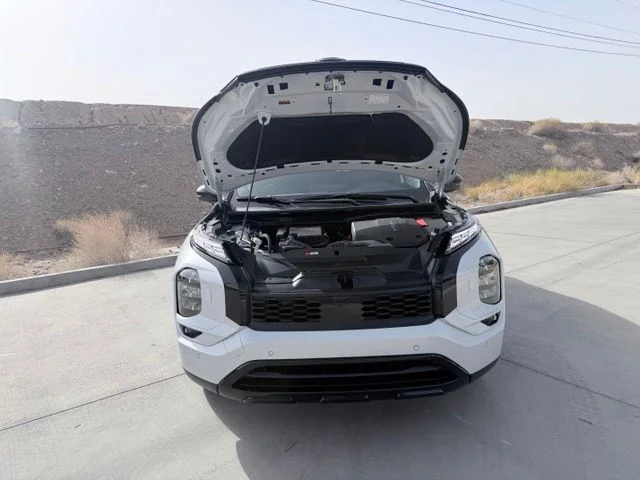 New 2026 White Nissan SL image 37