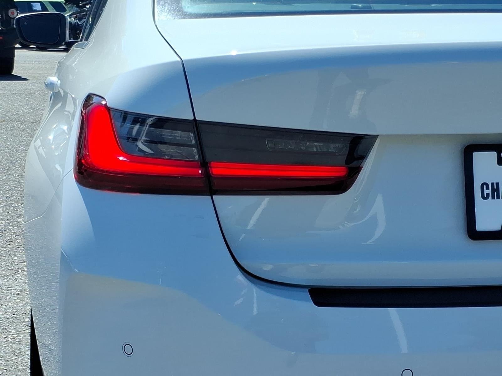 Used 2025 Alpine White BMW 330i image 16