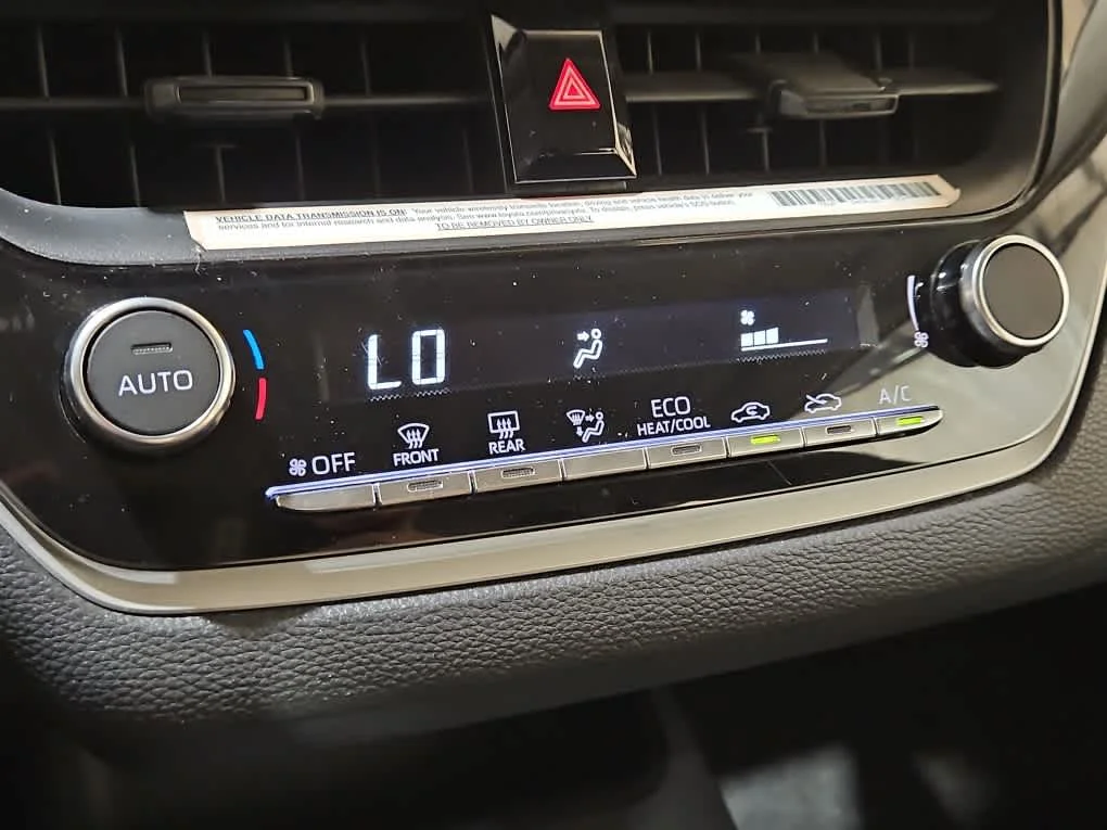Used 2023 Blueprint Toyota LE image 14