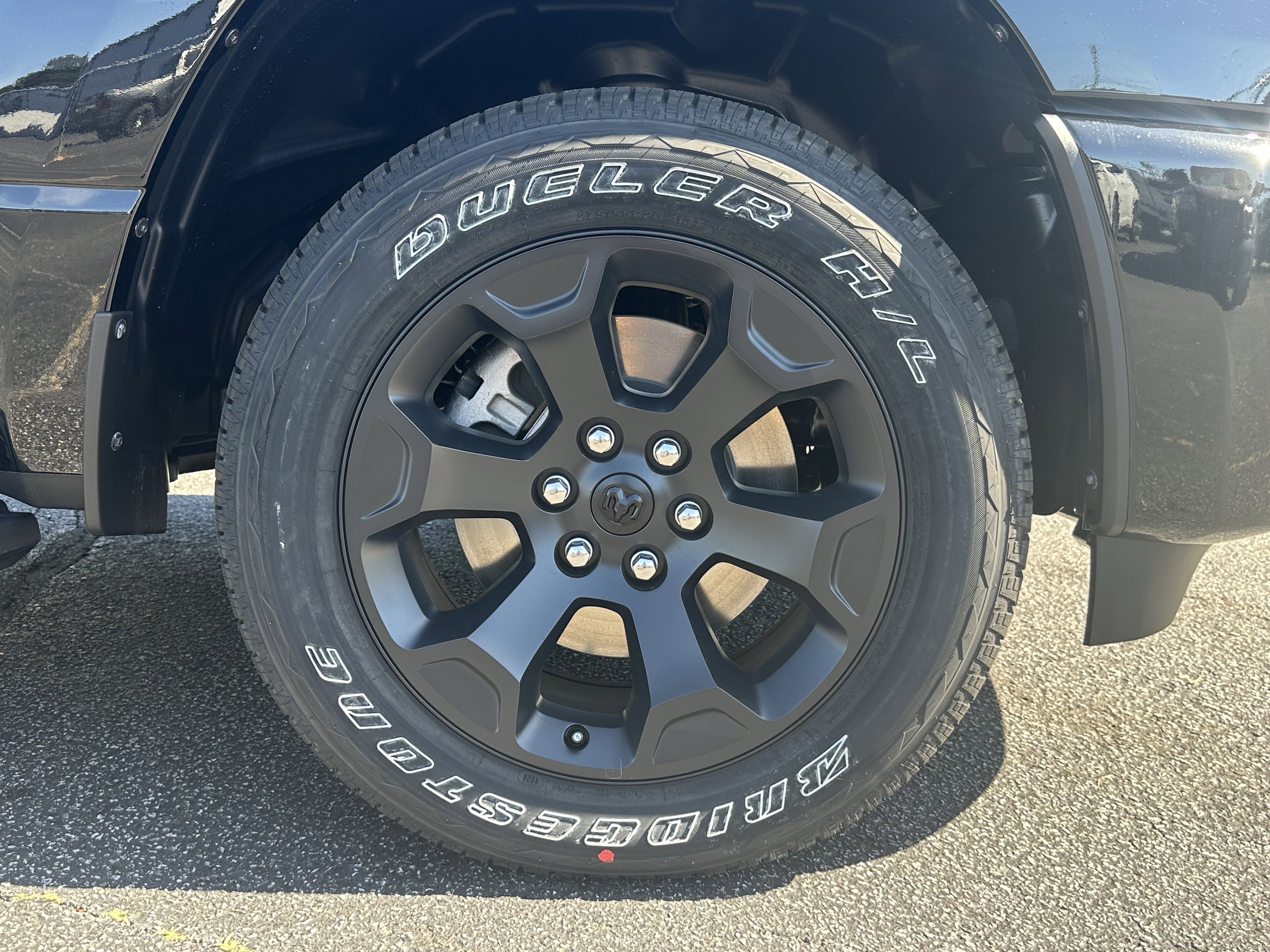New 2026 Diamond Black Crystal Pearl-Coat Exterior Paint RAM Express image 13