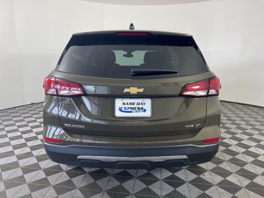 Used 2024 Bronze Metallic Chevrolet LT image 28