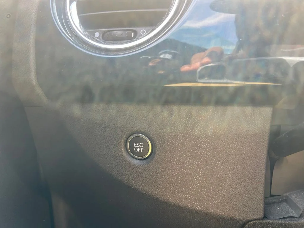 Used 2015 Blue FIAT Sport image 21