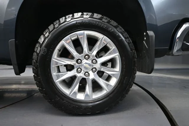 Used 2020 Gray Chevrolet LTZ image 16