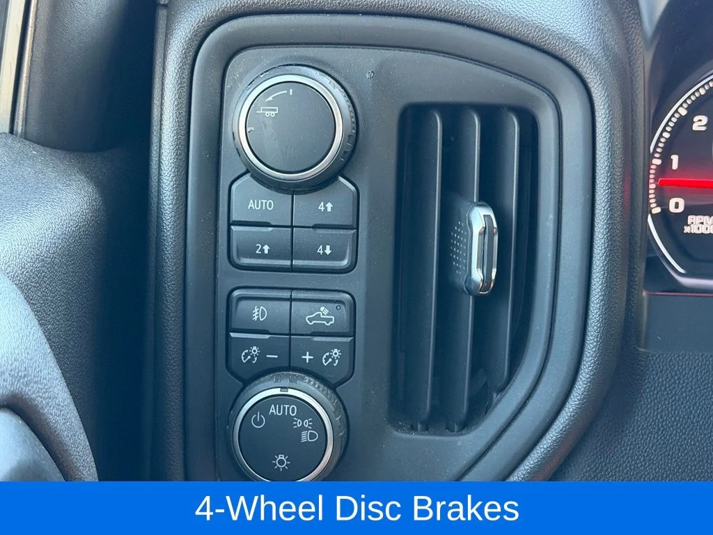 Used 2021 Silver Chevrolet Custom Trail Boss image 31