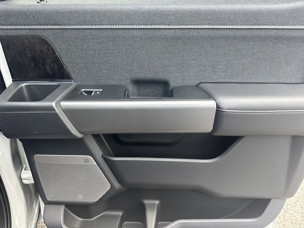 New 2026 Avalanche Ford Lariat image 16