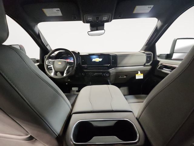 2026 Chevrolet Silverado 2500 HD LTZ - Photo 10