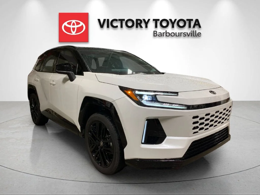 Used 2026 Beige Toyota XSE image 5