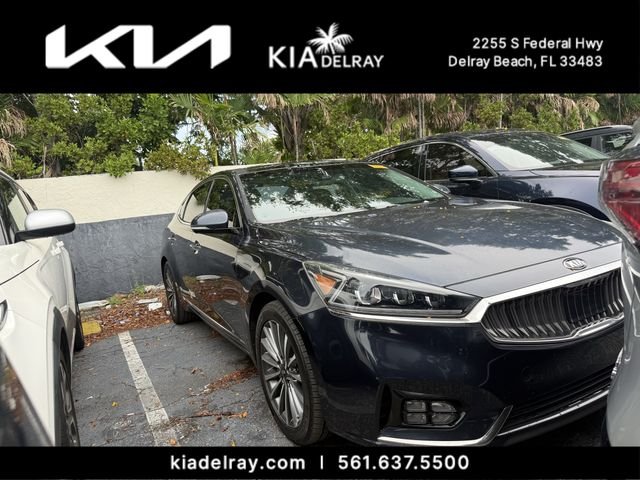 2017 Kia Cadenza Technology's photo