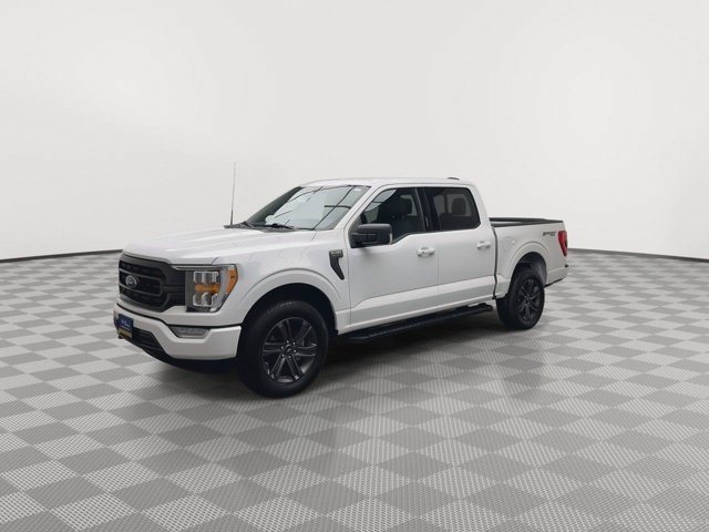 Used 2023 Oxford White Ford XLT image 40