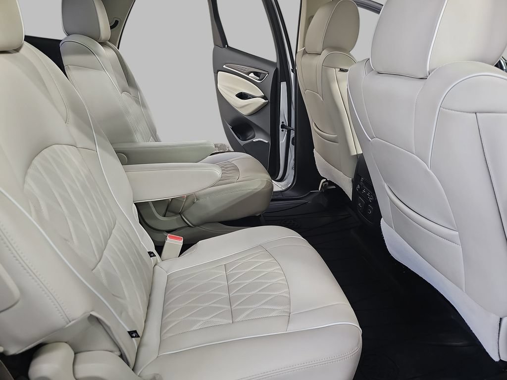Used 2023 WHITE FROST TRICOAT Buick Avenir image 14