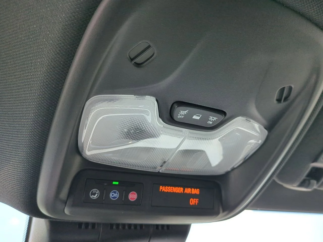 2025 Chevrolet Colorado LT - Photo 35