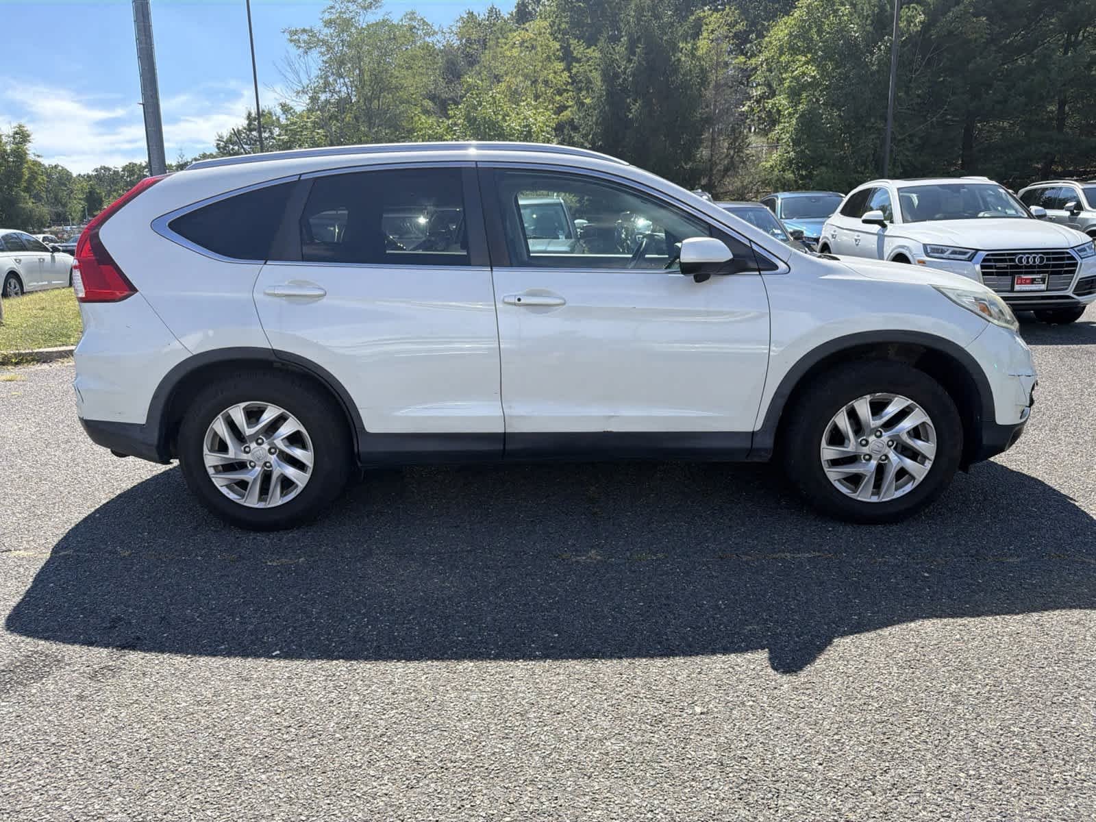 Used 2015 White Honda  image 6