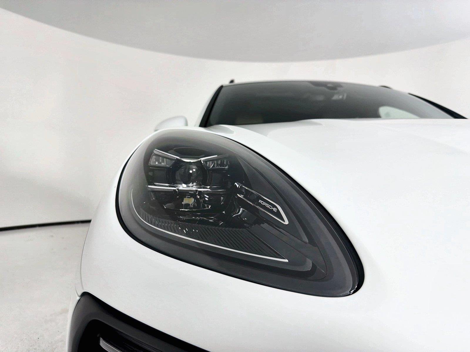 Used 2026 White Porsche T image 33
