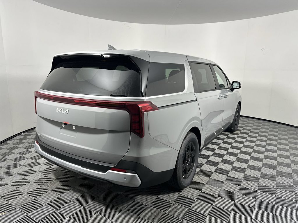 New 2027 Ceramic Silver Kia LXS image 19