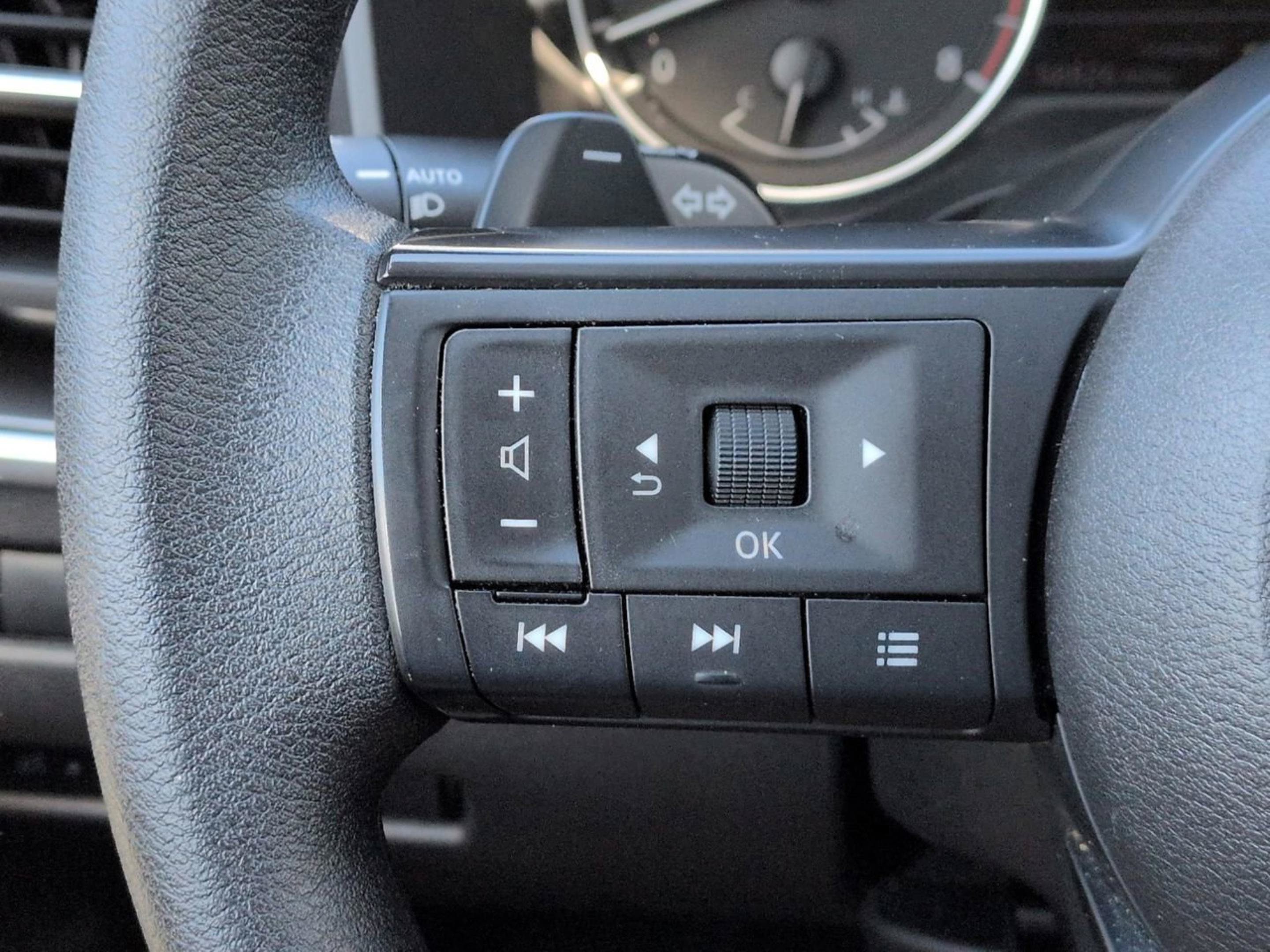 Used 2024 Deep Ocean Blue Pearl Nissan SV image 23