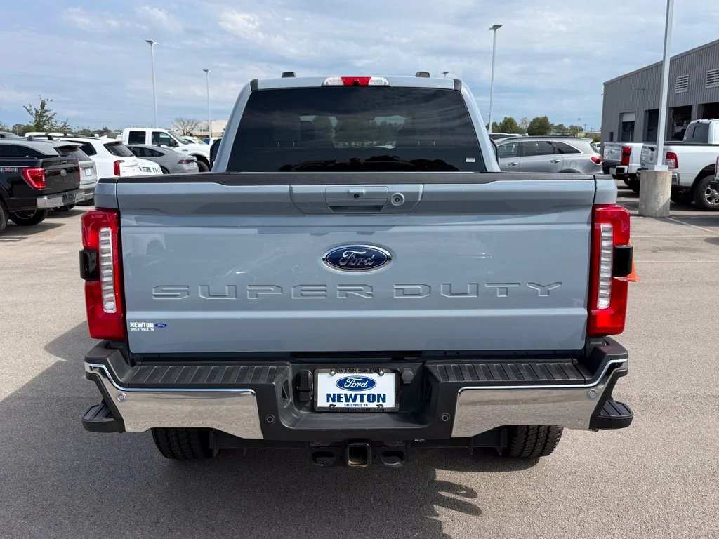 Used 2025 Gray Ford Lariat image 36
